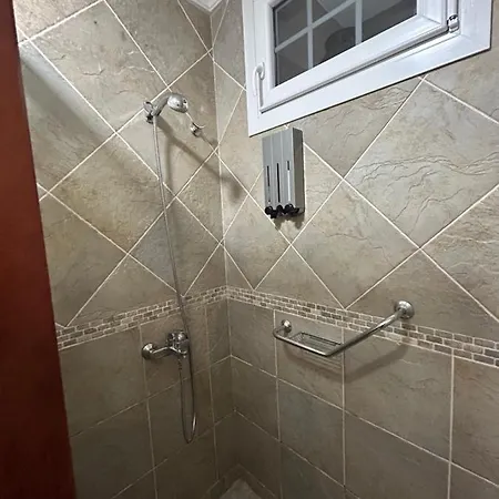 Casa Daniella Vivienda B * Ινχένιο